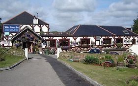 Lodge At The Whitehouse Inn